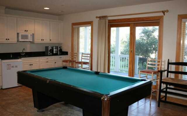 Bikini Bottom - 6 Br Home