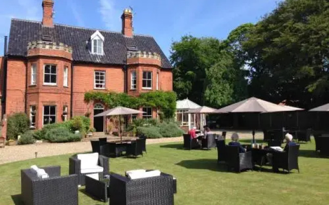 Blakeney House