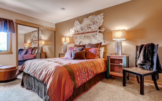 Ski Inn Condominiums by Resort Lodging Company