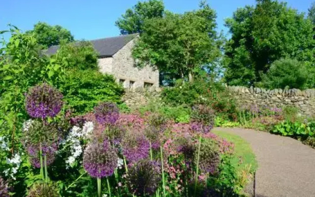 Swarthmoor Hall