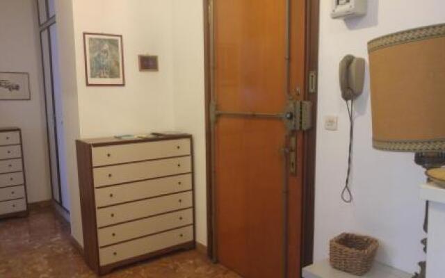 Centre Home