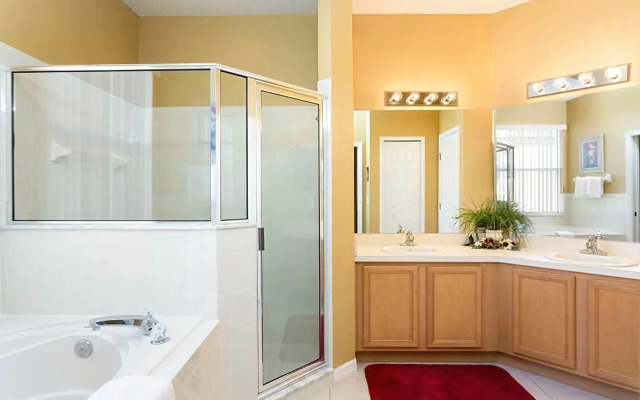Premier Vacation Homes - Davenport