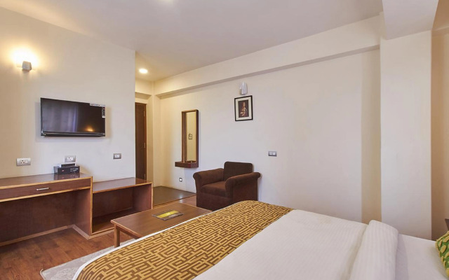 Hotel The Coral Inn