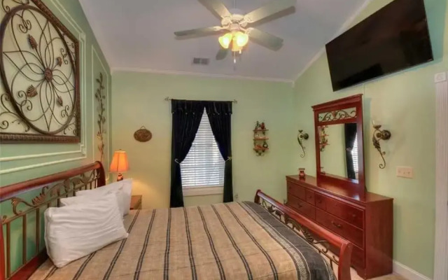 Magnolia Pointe 401-4894