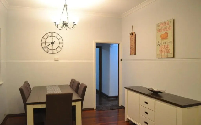 Fremantle Colonial Home