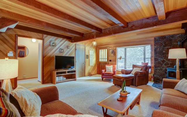 3 Jay - 4 Br Home