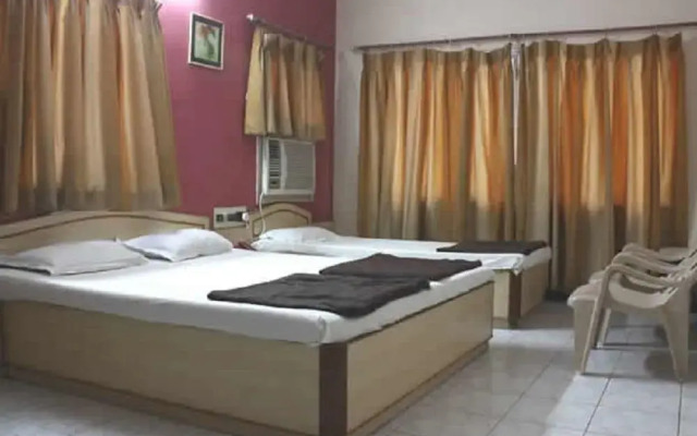 Hotel Uttam