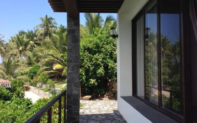Vista Rumassala Villas