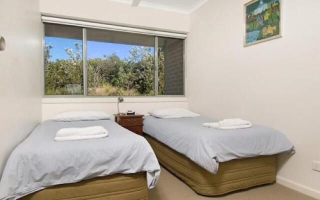 10/130 Lighthouse Rd, Byron Bay - James Cook Apartments