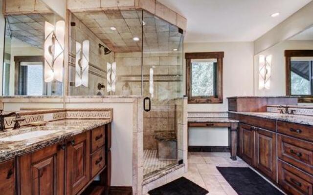 3Peaks River Retreat