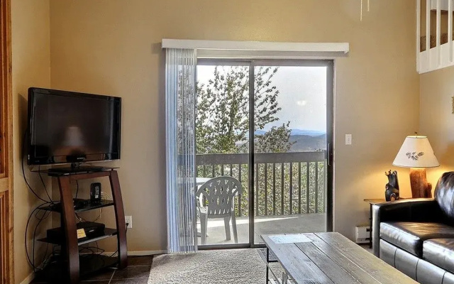 Abode at Red Pine