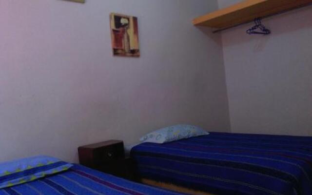 Brabant Hostal