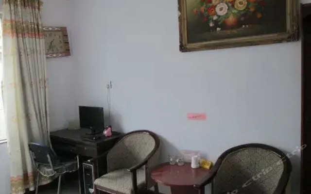 Zhangqiu Mingyuan Hotel