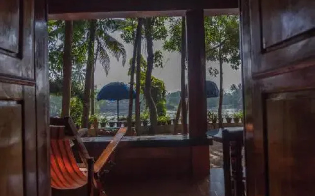 Malayalam Lake Resort