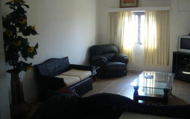 T.N. Hospitality Self Catering Budget Apt. - Osu