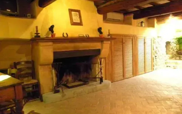 Borgo Di Ceri B&B