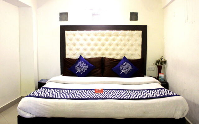 OYO 1045 Hotel Ashirward