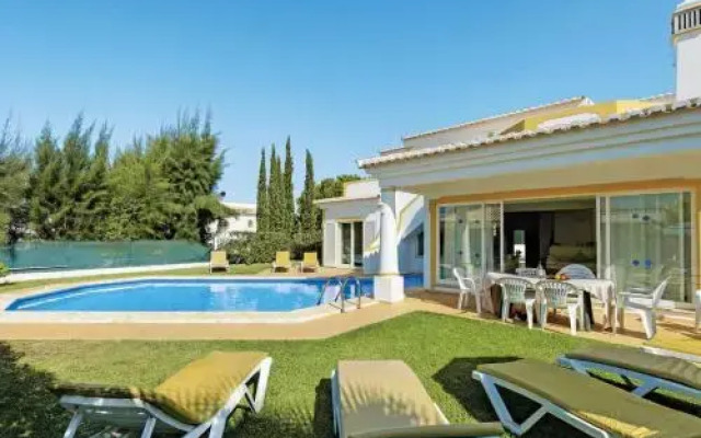 Casa Jeanic