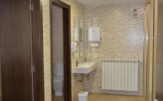 Pension-Albergue Lemos