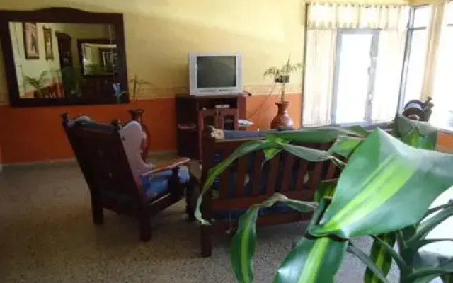 Hotel El Nogal