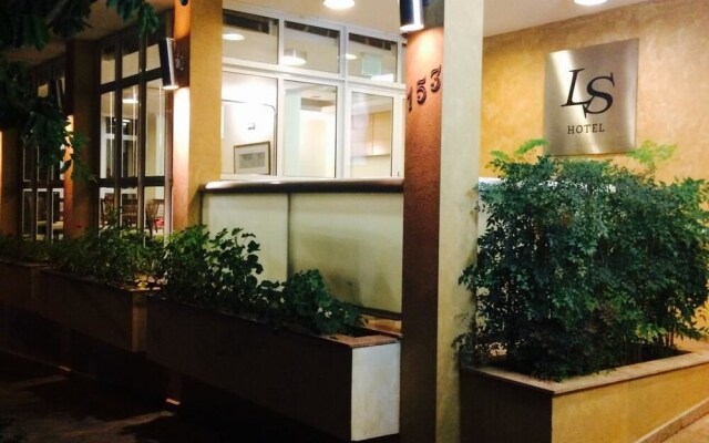 LS Hotel