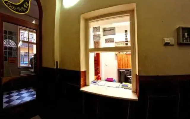 Budget Hostel