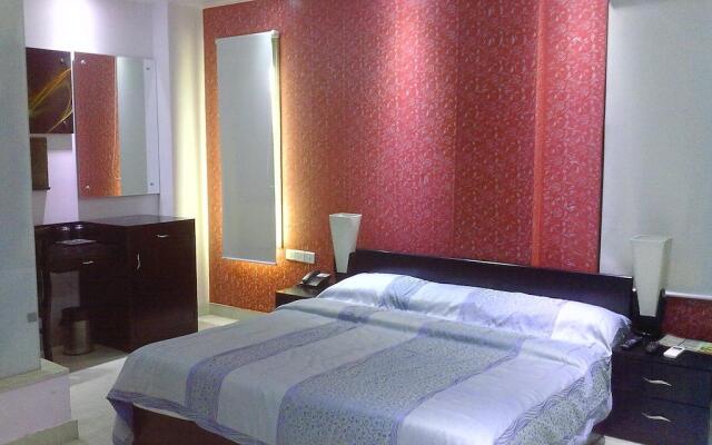 FabHotel Paschim Vihar Ring Road