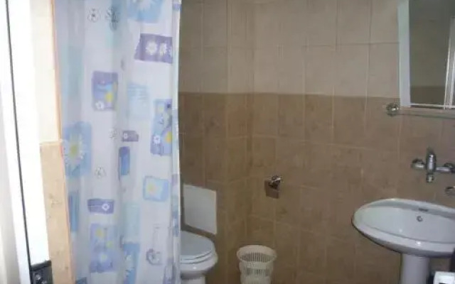 Vila Senator 1