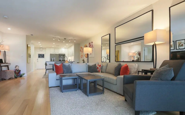 Sarasota 35 - 2 Br Condo
