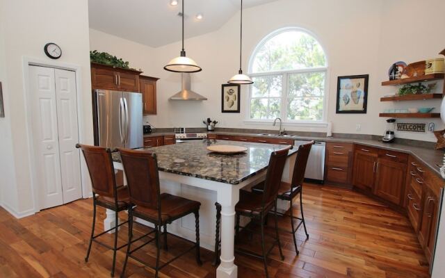 Sunnyside - 5 Br Home