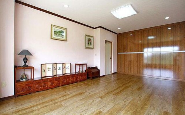 Gang Hwa Ra On Pension