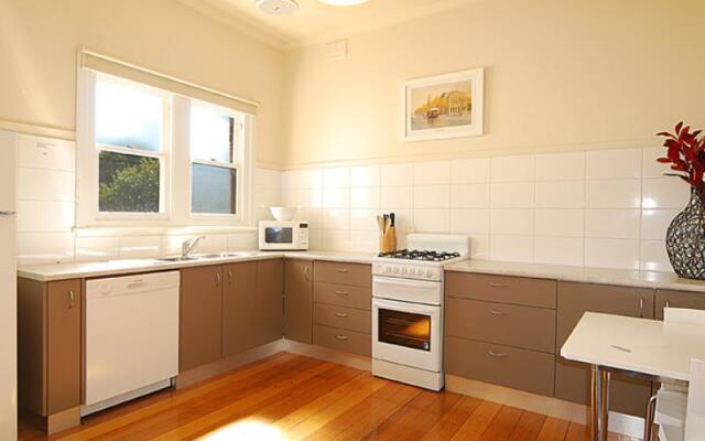 Elm Cottages Bendigo