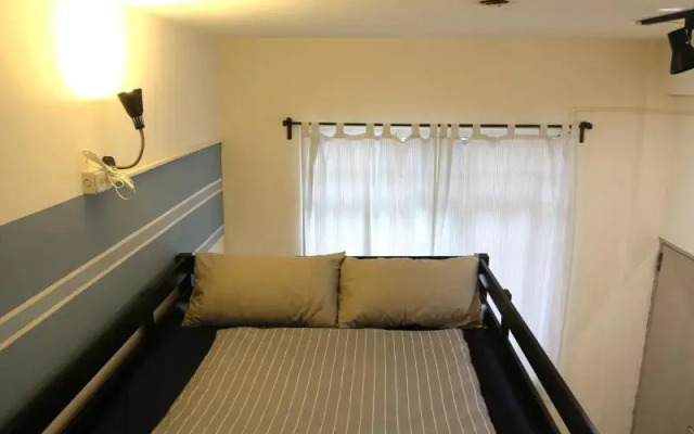 Take Easy Hostel