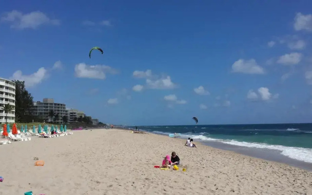 The Palm Beach Hotel Condominium