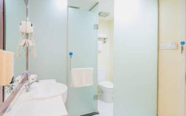 HanTing Hotel (Beijing Jinsong Panjiayuan Shuangjing Subway Station)