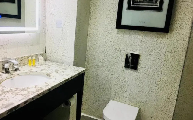 Parktonian Hotel Lekki