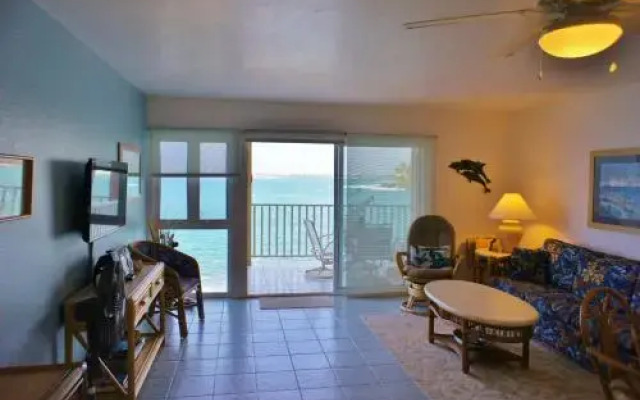 Sea Village 1103
