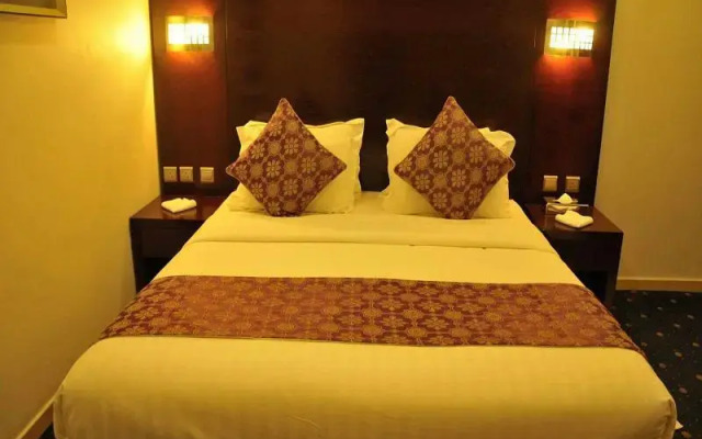 Kyan Al Khaleej Suites