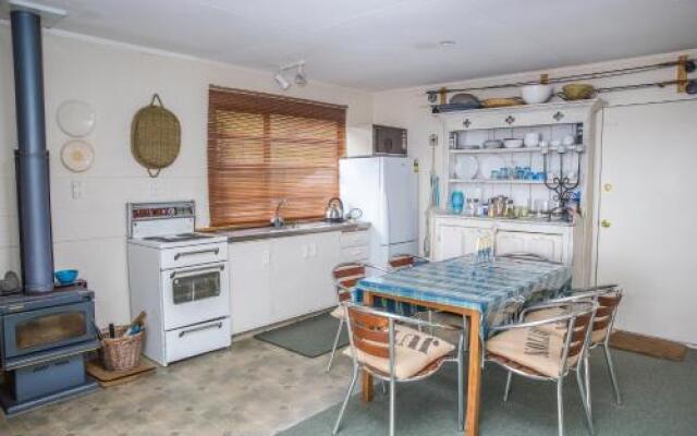 Absolute Lakefront Location