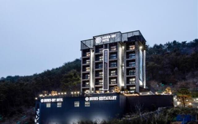 Brown Dot Tourist Hotel Busan New Port