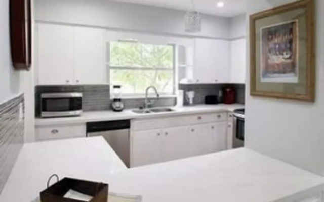 Salty Bungalow Bayview Rentals