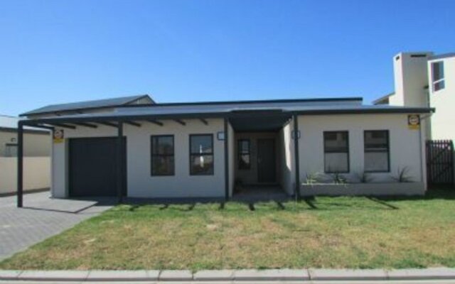 6 Spiti Mas Self catering