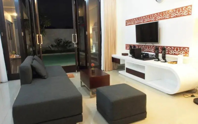 The Royal Grande Villa