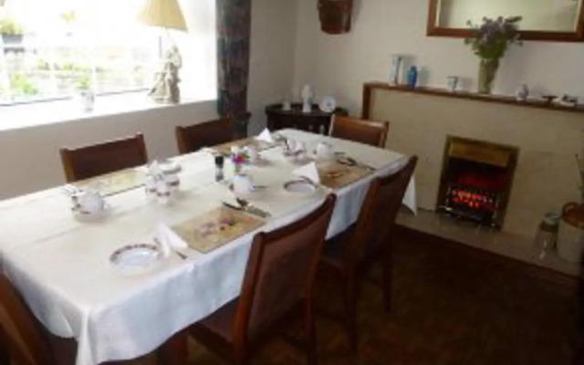 Bleach Farmhouse B&B
