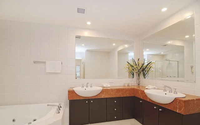 Midori Villa 3