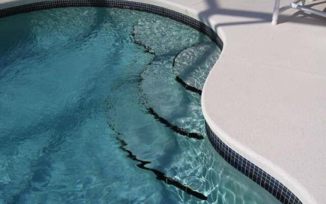 Private Home Disney Area