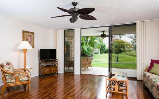 Palekaiko (Paradise) - 2 Br condo by RedAwning