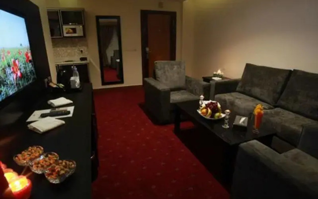 Kyan Executive Suites