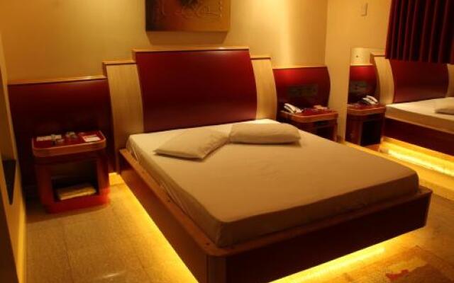 Xenon Motel (Только для взрослых)