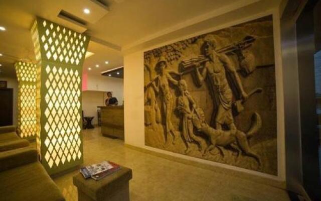 Hotel Sri Aditya Inn